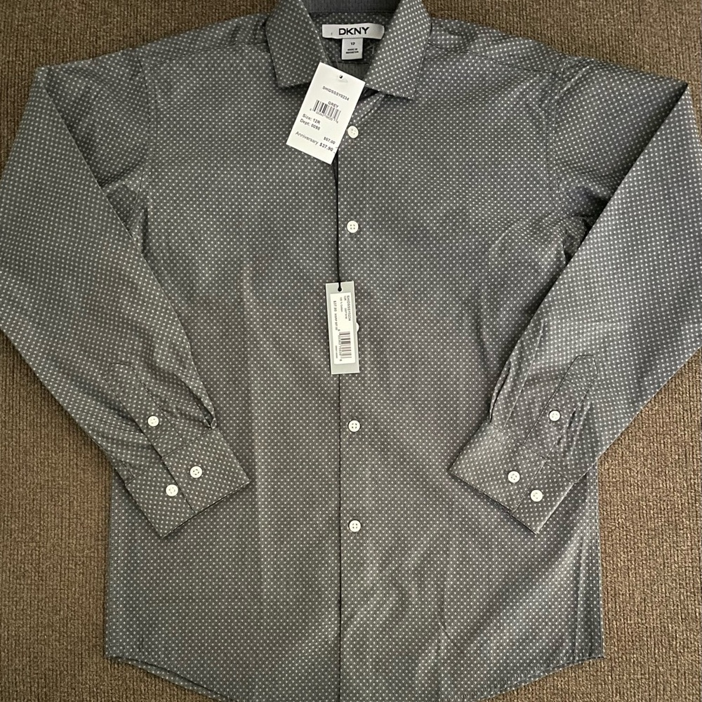 NWT Boy’s DKNY Long Sleeve Button Down Dress Shirt Size 12 Gray